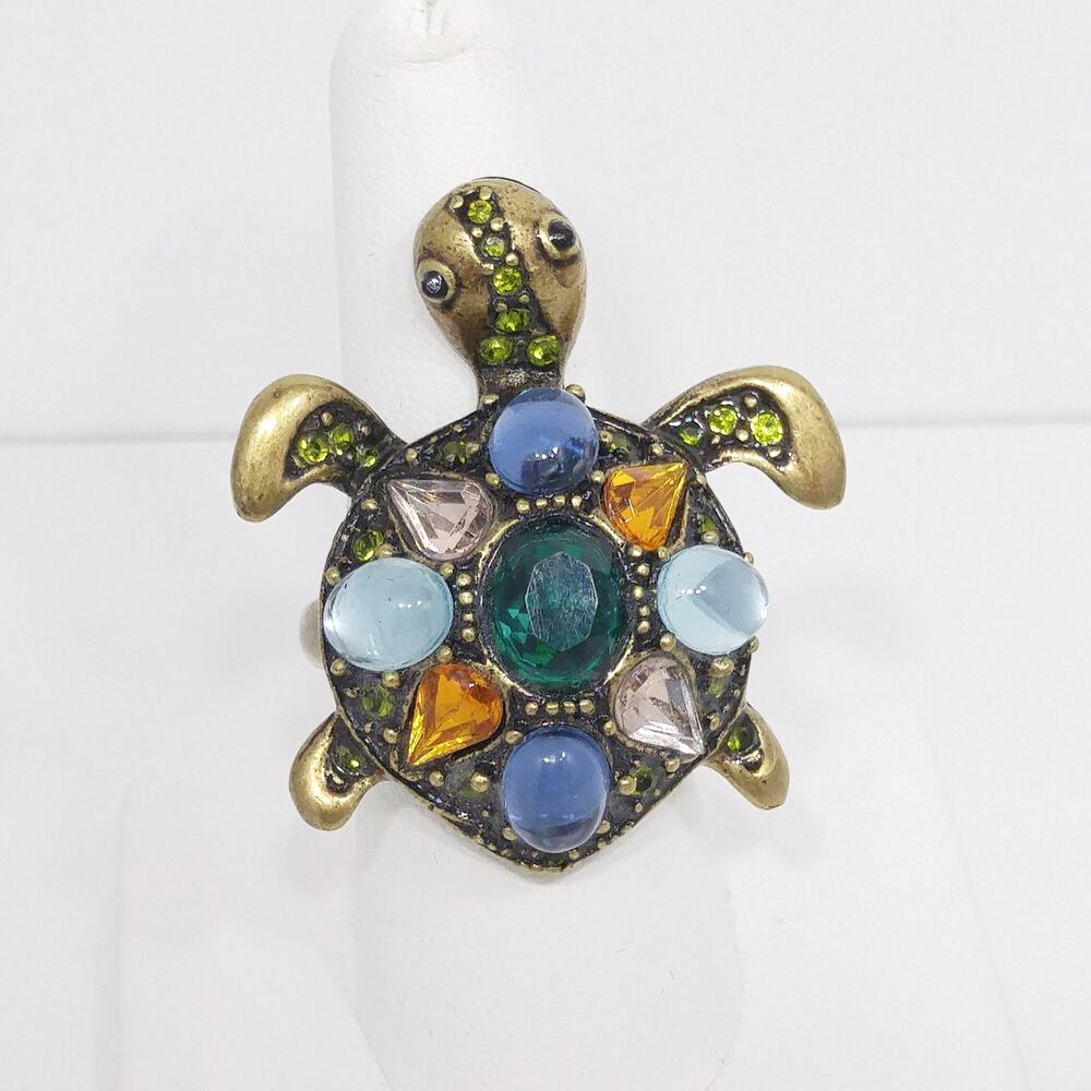 Vintage Turtle Ring, Multicolored Cabs Green Rhinestones, Size 9, 1980s Jewelry